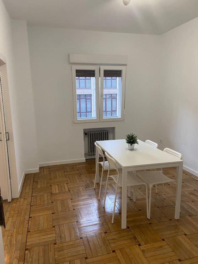 Amplio Apartamento En La Arena, 4 Hab Gijón Exteriör bild